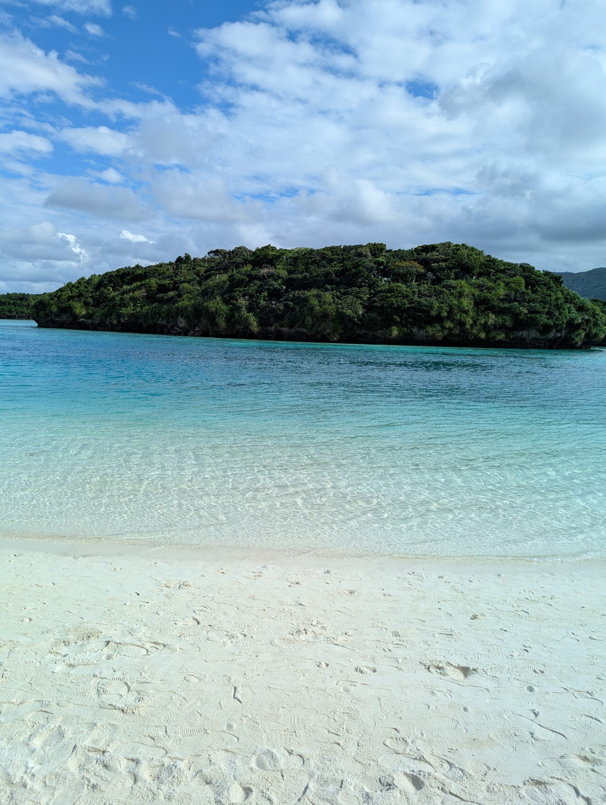 【石垣島旅行記】青い海と絶品グルメ！小濱夫婦の癒し旅